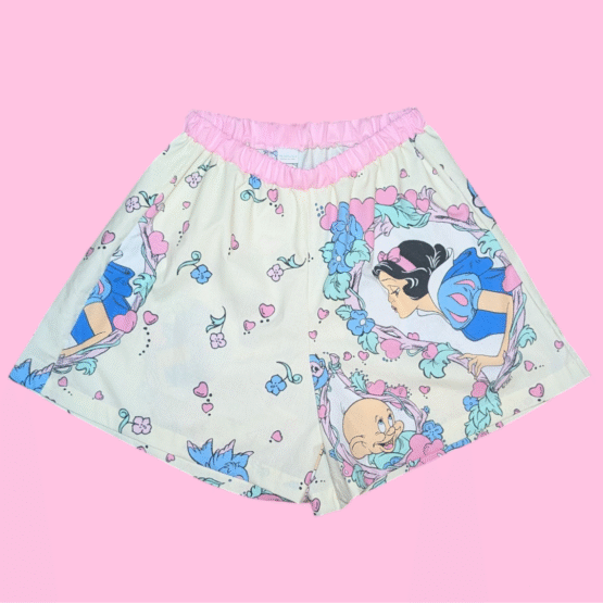 KK SNOW WHITE SHORT SIZE 3